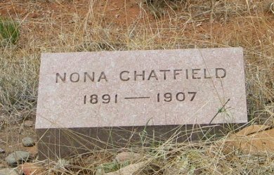 CHATFIELD Ella Nora 1891-1907 grave.jpg
